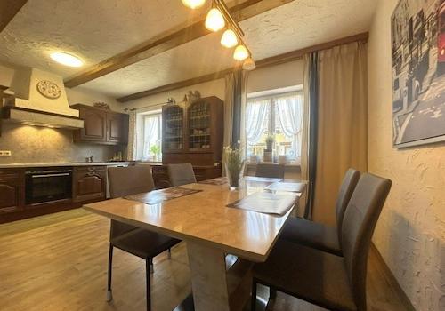 Wohnung I. OG links