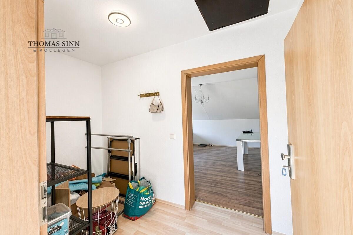 Wohnungseingang + Flur