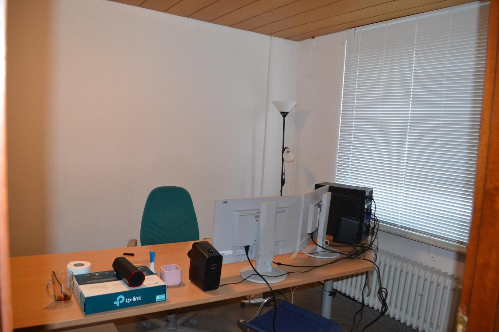 Büro 2