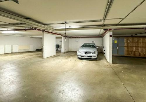 Tiefgaragenstellplatz