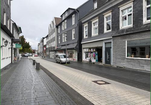 Hausansicht von der Straße