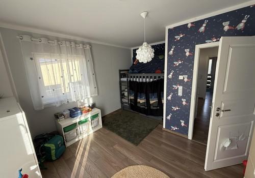 Kinderzimmer 2 OG