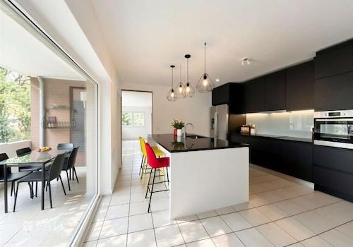 Küche (digitales Staging)