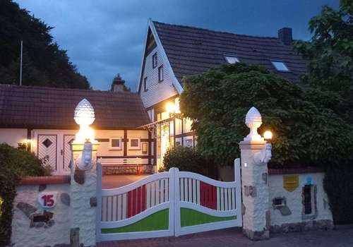 Haus bei Nacht