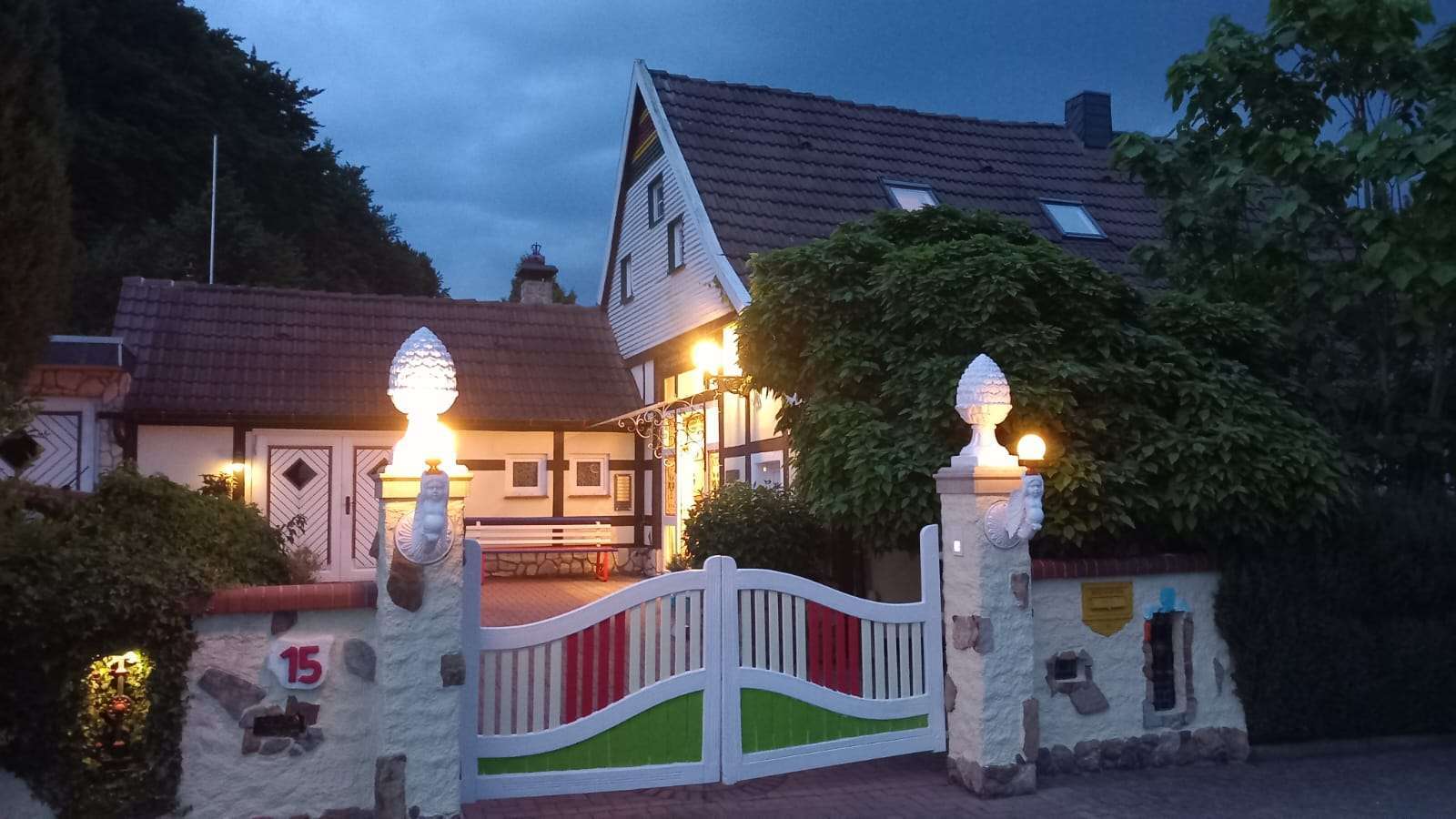 Haus bei Nacht
