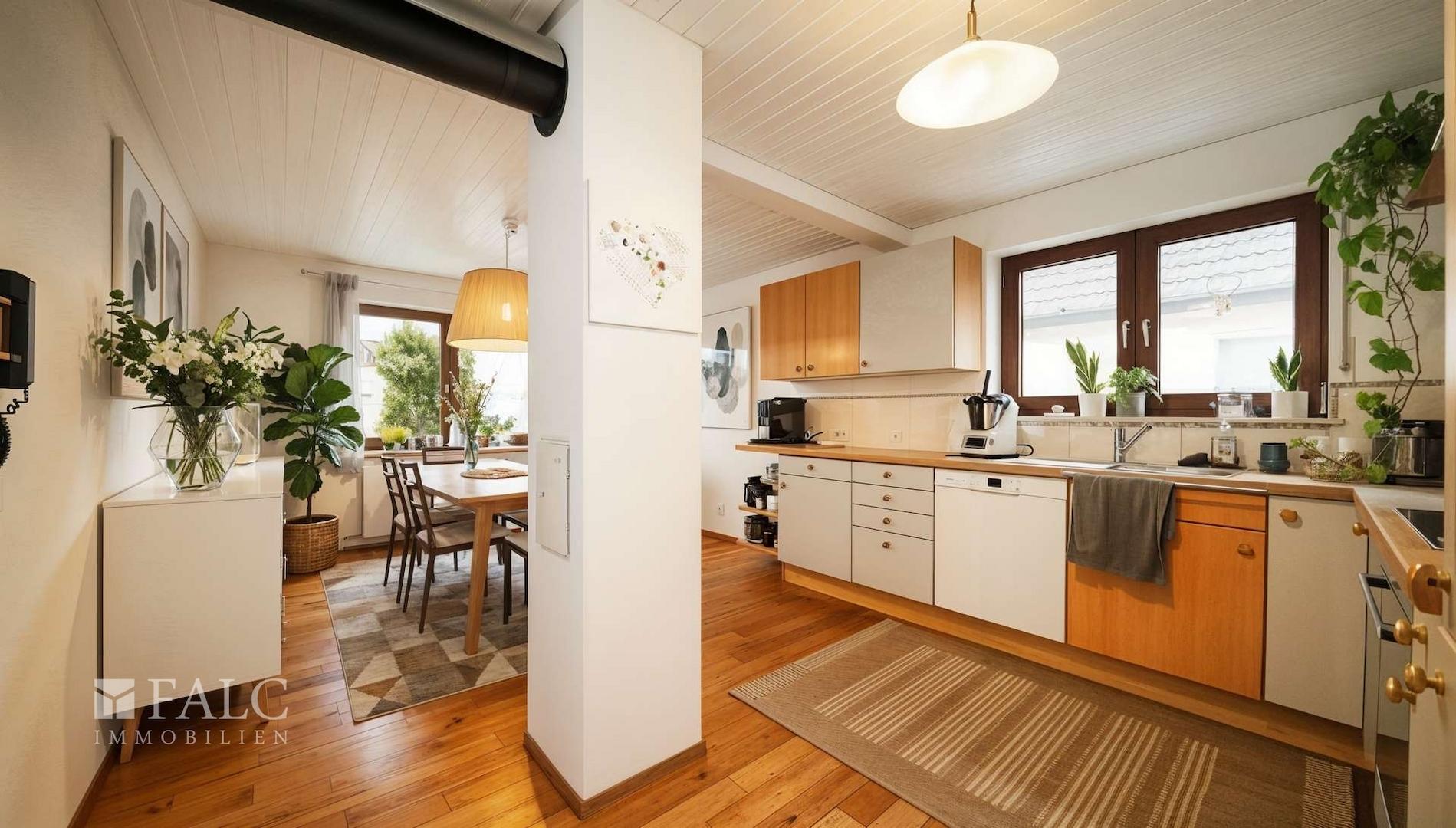 Offene Küche mit Essbereich