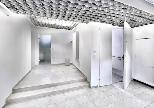 Haupteingang UG Souterrain