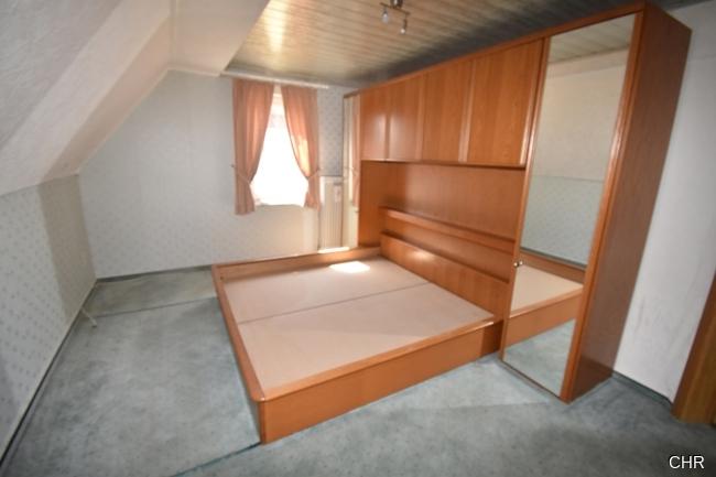Schlafzimmer DG