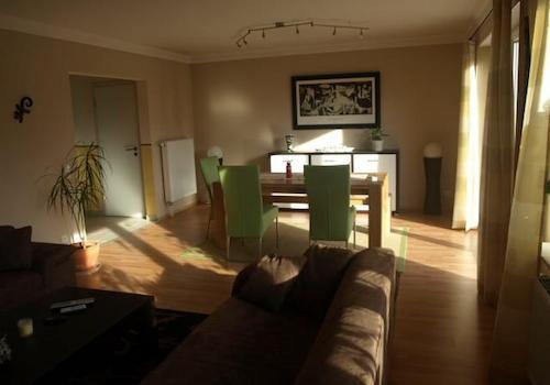 Wohn- und Esszimmer