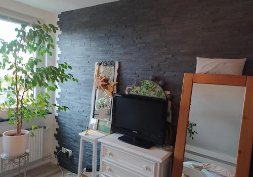 Schieferwand Zimmer hinten