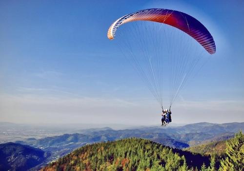 Paragliding vor der Tür