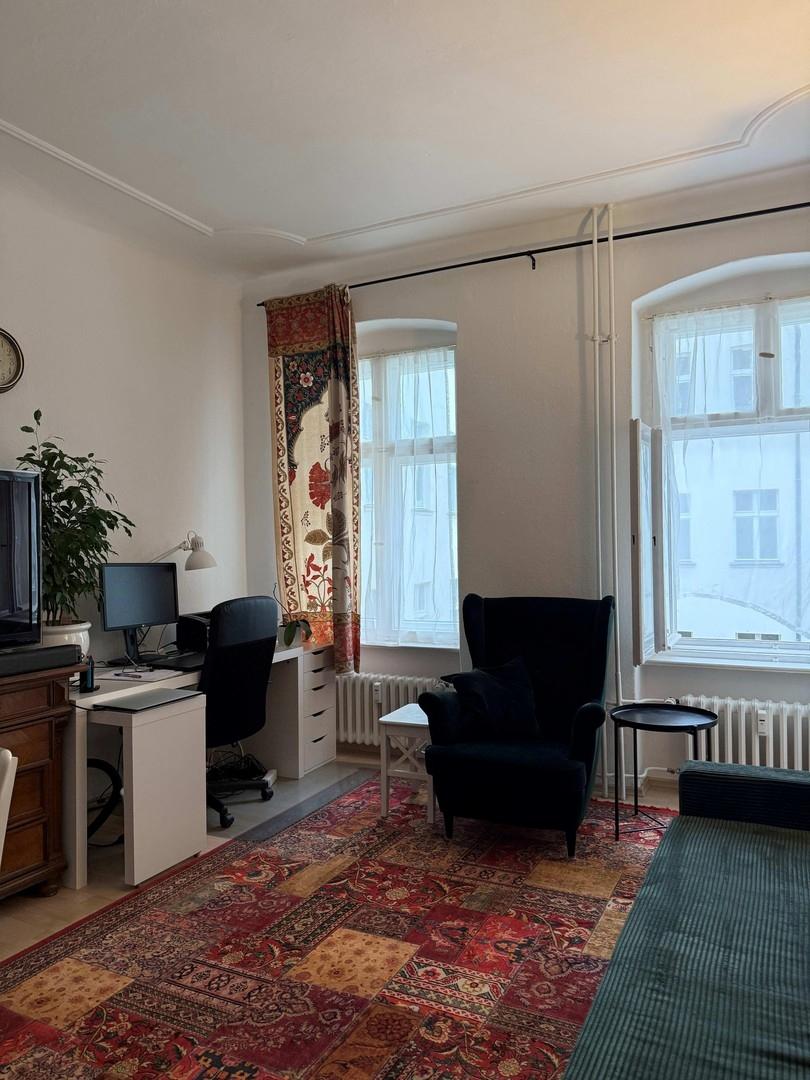 Wohn-u. Arbeitszimmer 1