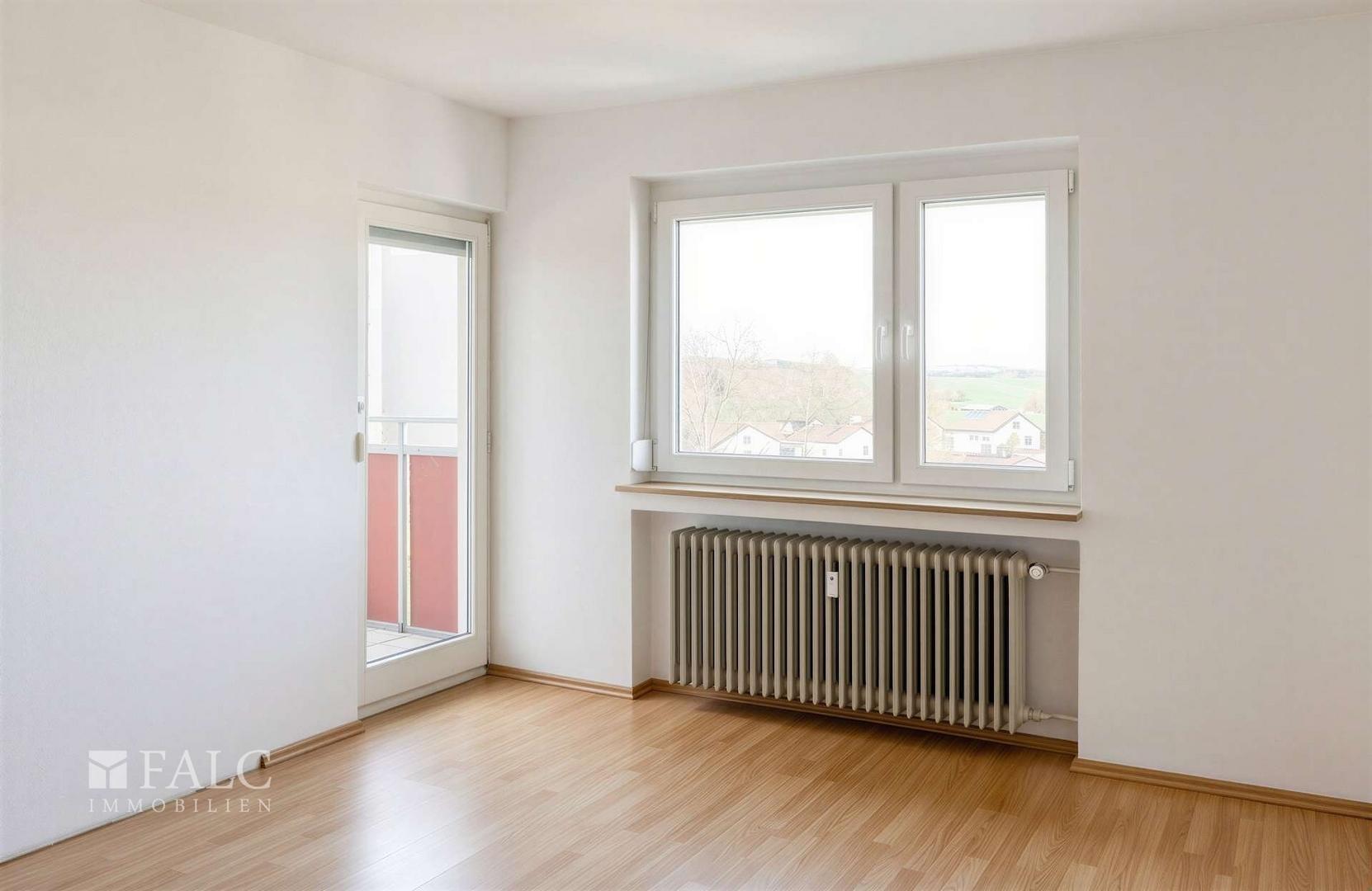 Schlafzimmer mit Balkonzugang