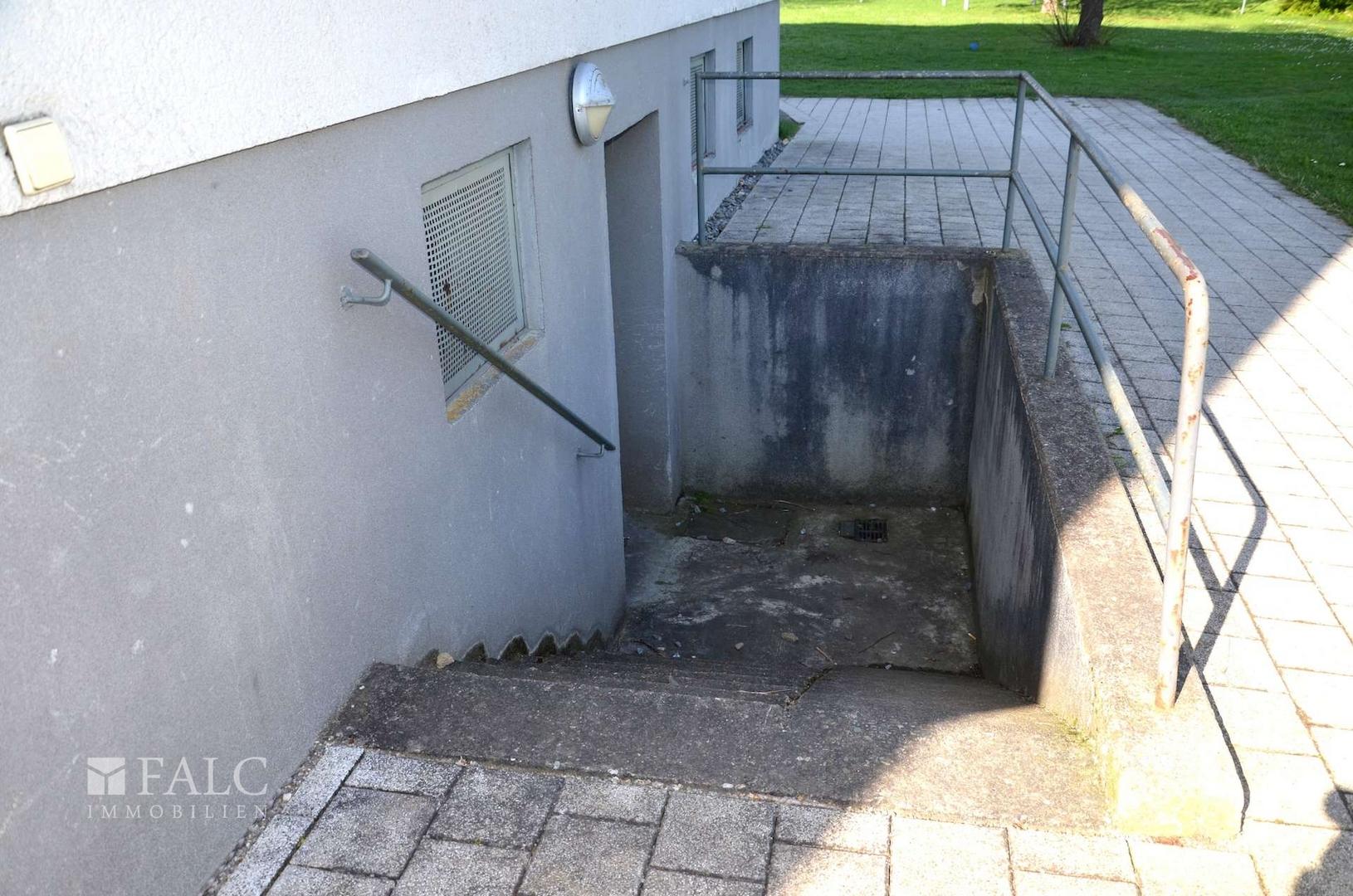 Kellereingang zum Fahrradraum