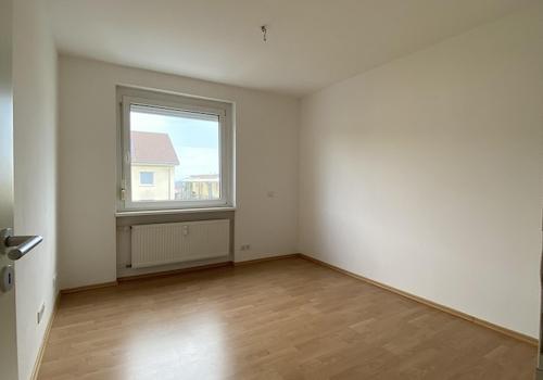 Kinder- oder Arbeitszimmer 1