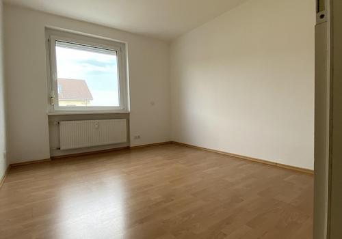 Kinder- oder Arbeitszimmer 2