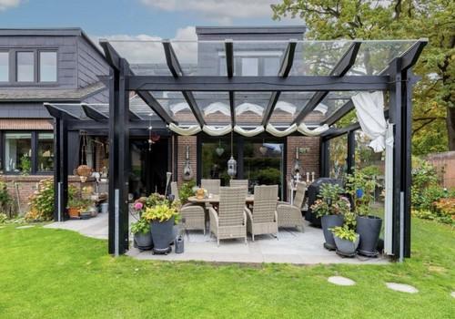 Blick auf die Terrasse 