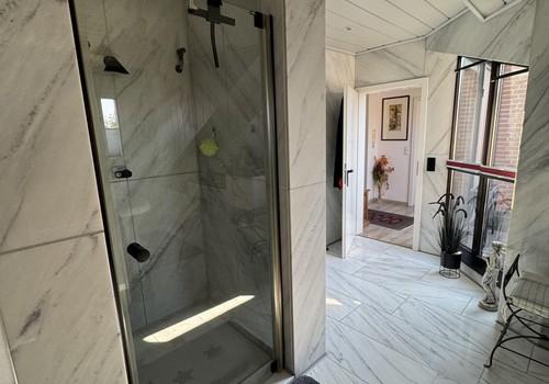 Dusche Badezimmer OG