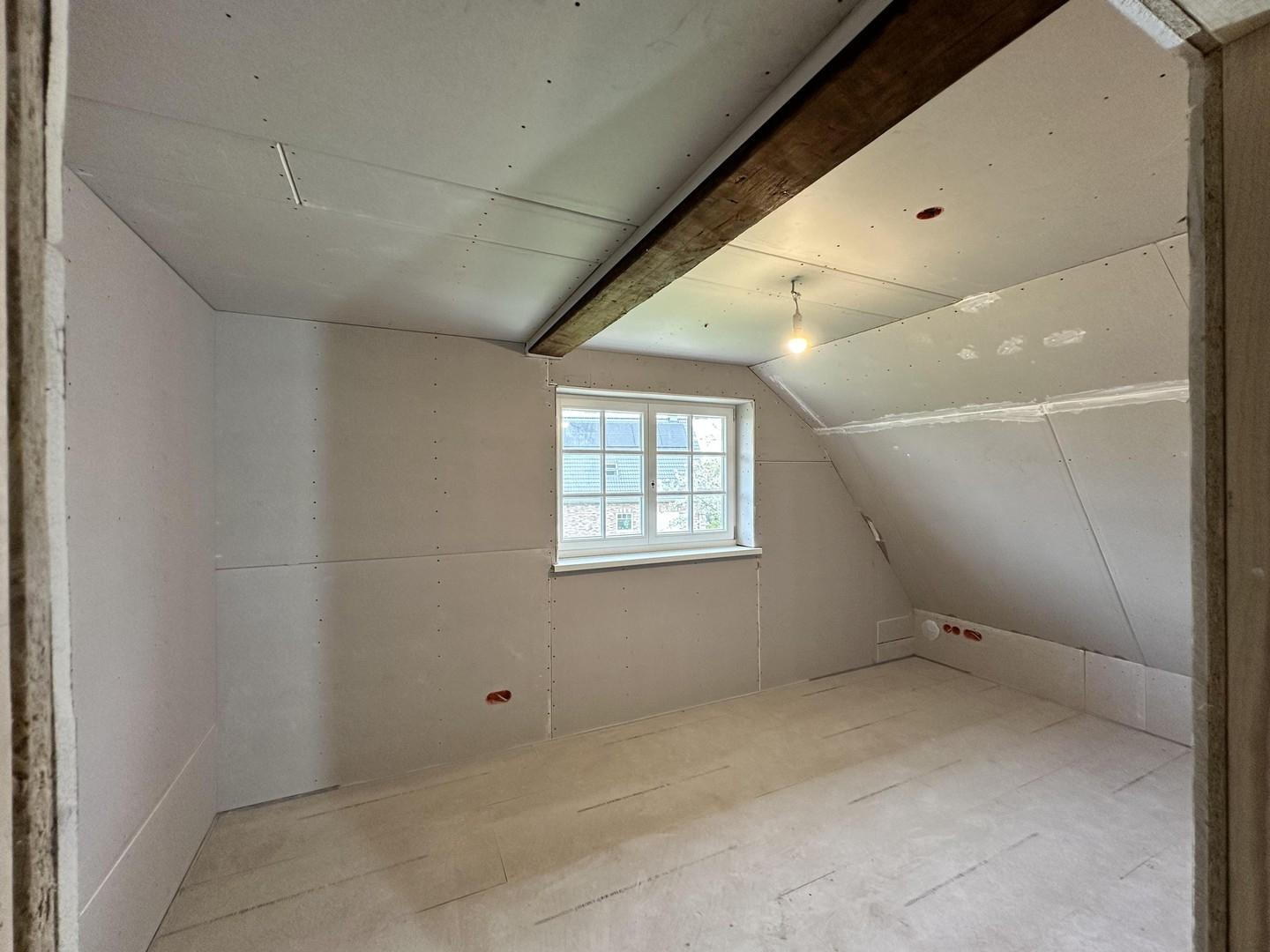 OG Zimmer 3 (ca. 10 qm)