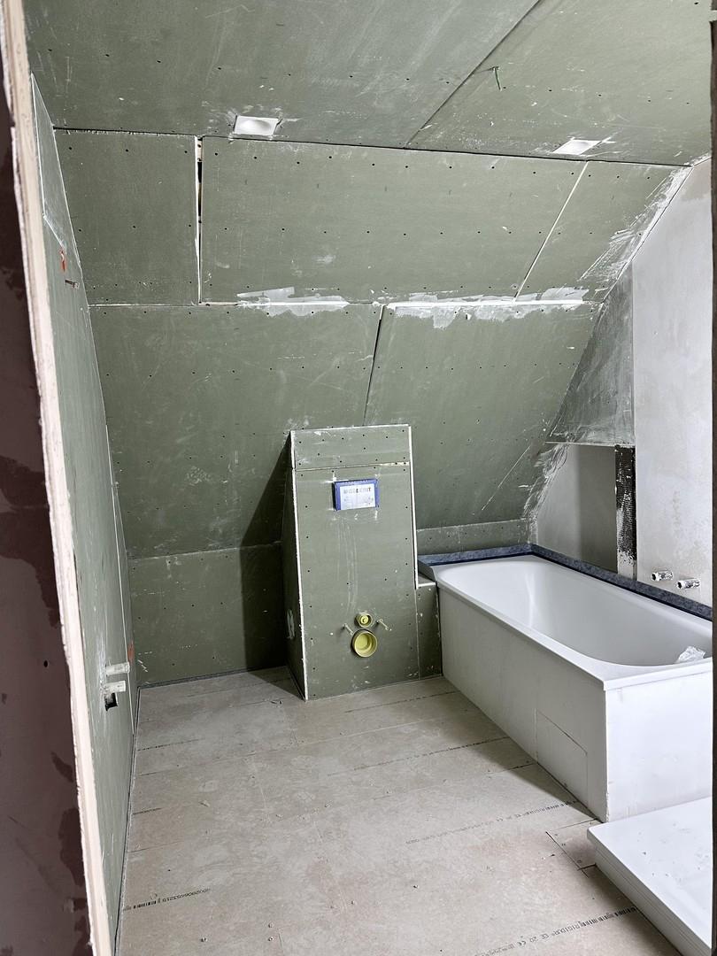 Badezimmer (ca. 5 qm)