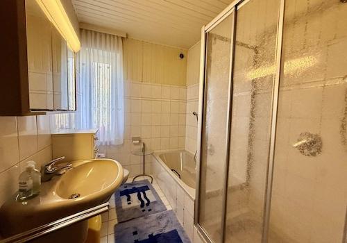 Badezimmer I