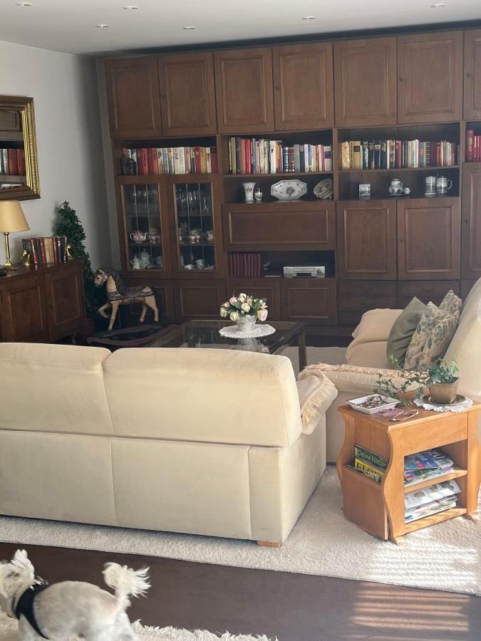 EG Wohnzimmer TV Sitzecke