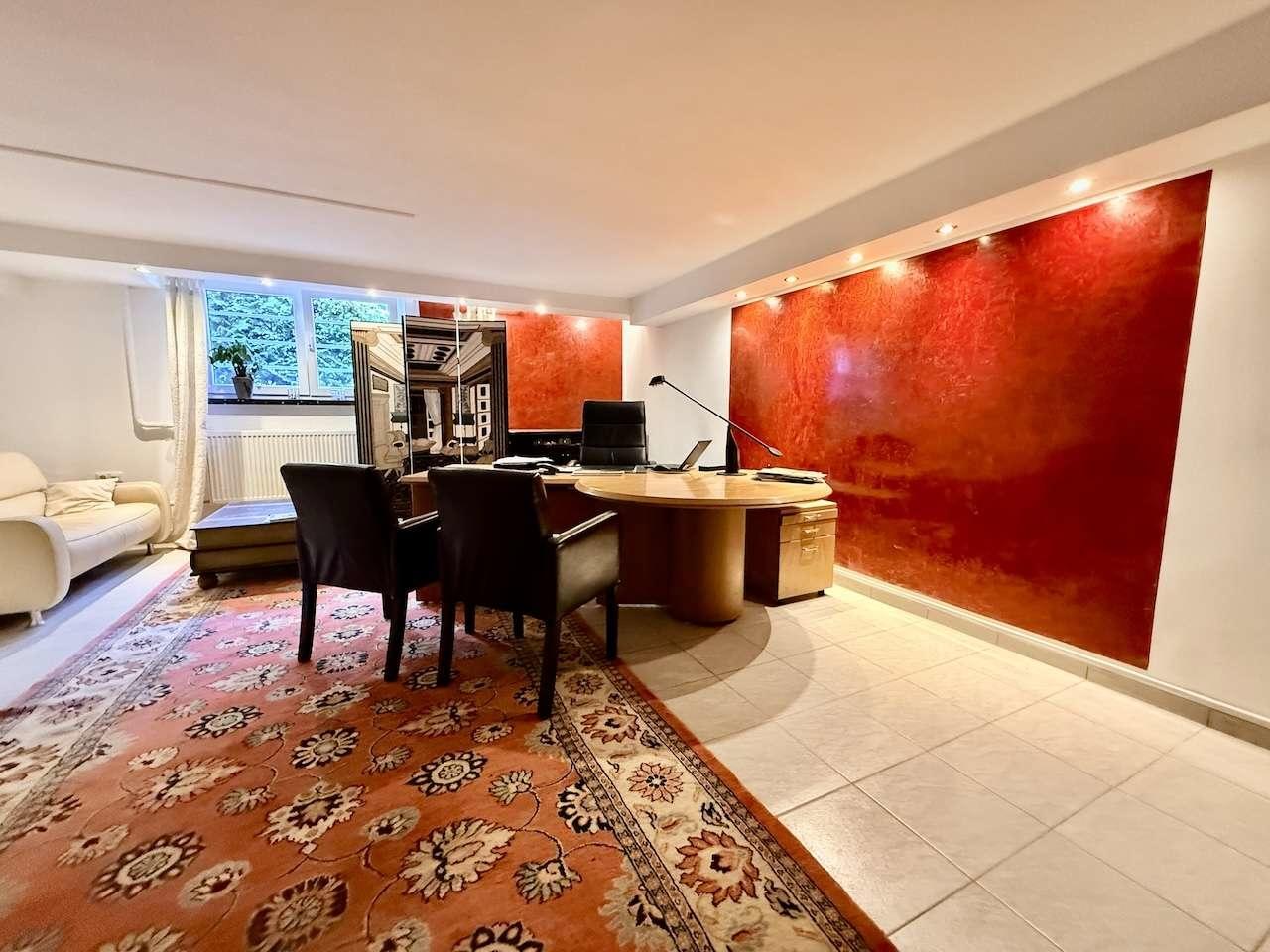 Büro