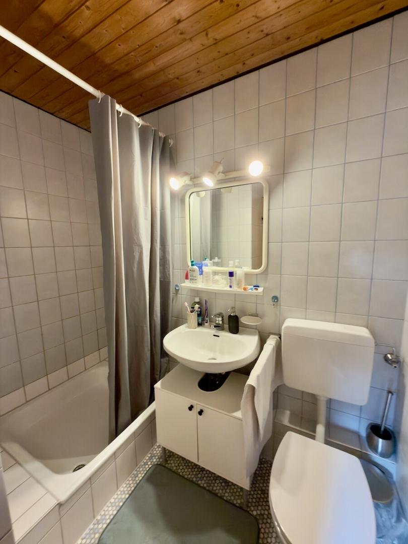 Badezimmer im Obergeschoss