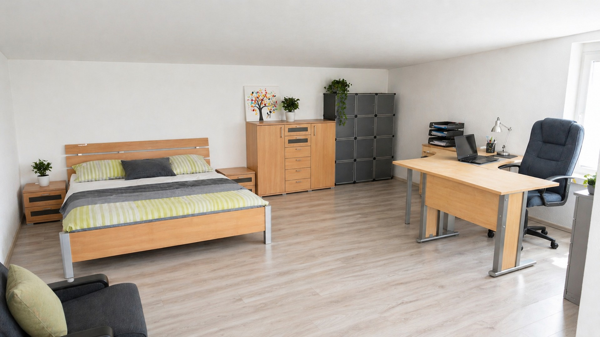 Studio Dachgeschoss