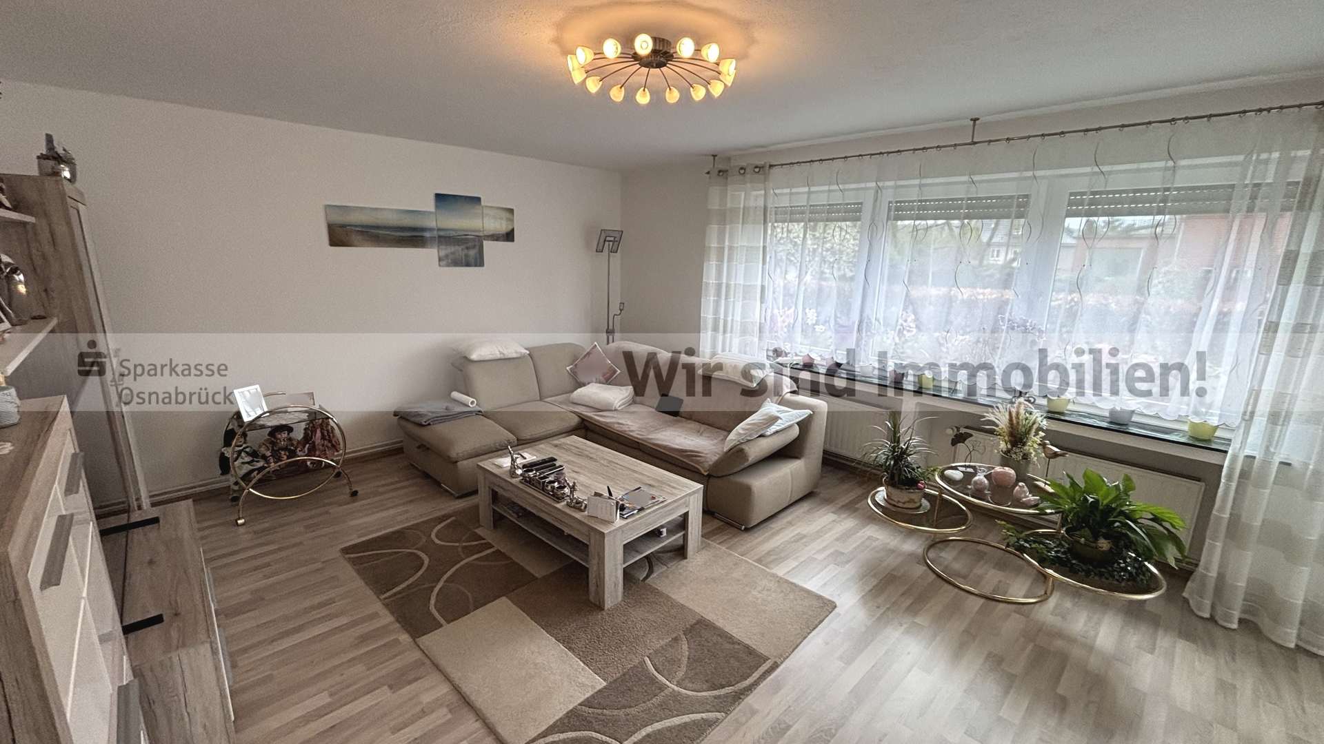 Wohnzimmer EG links
