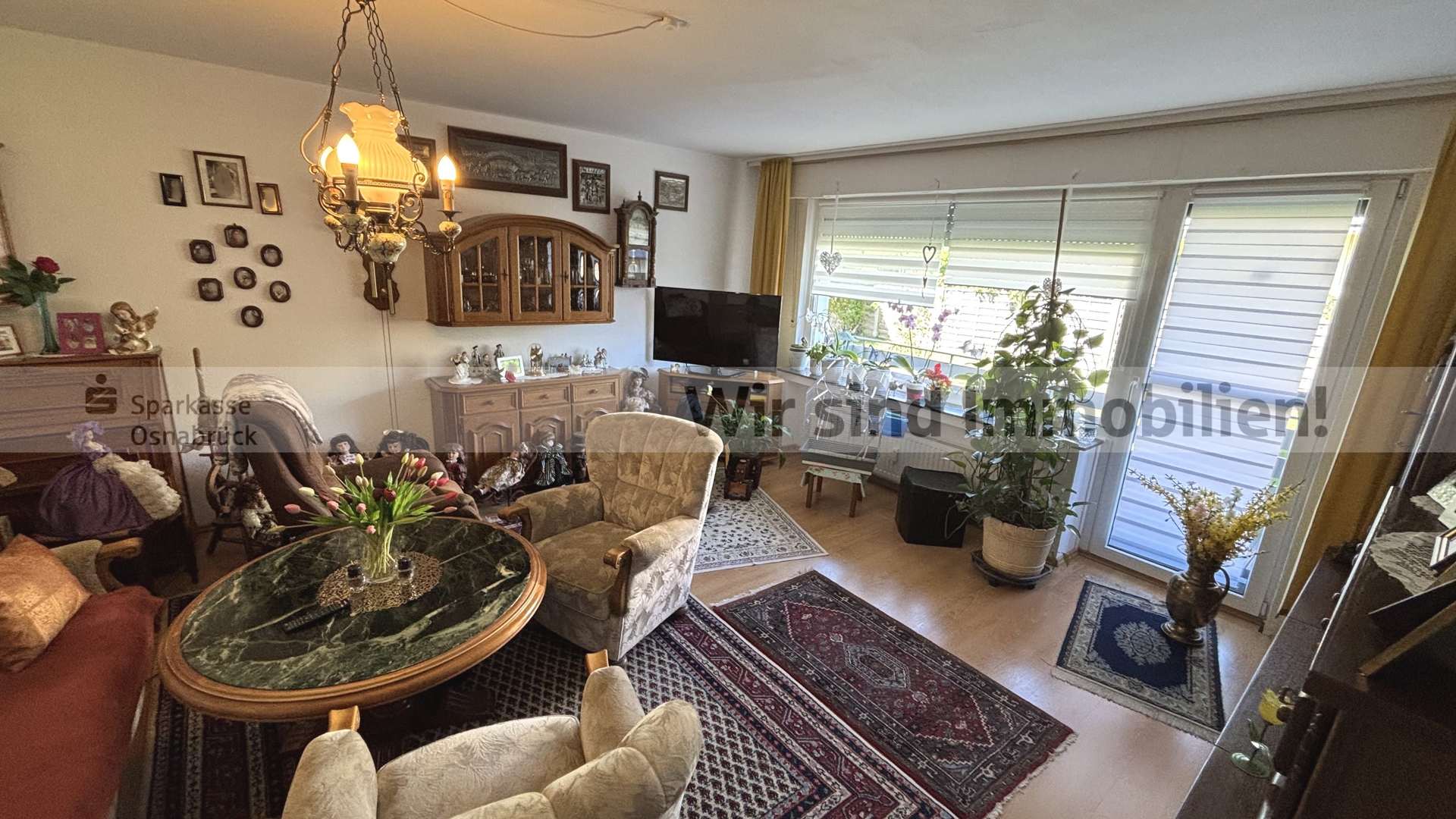 Wohnzimmer EG rechts