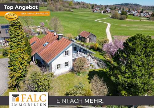 Drohne Garten mit Grundstück und Gebäude Blick Nord