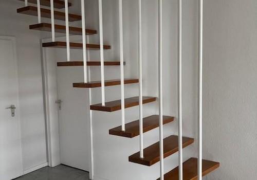 Treppe ins DG