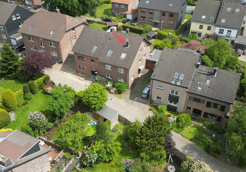 Hausansicht oben 