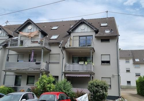 Rückseite Wohnung rechts