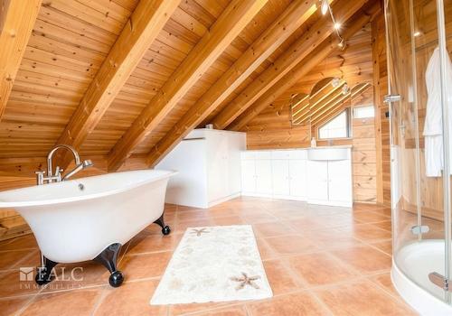 Badezimmer I
