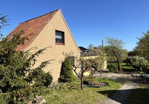 Ansicht Einfahrt West