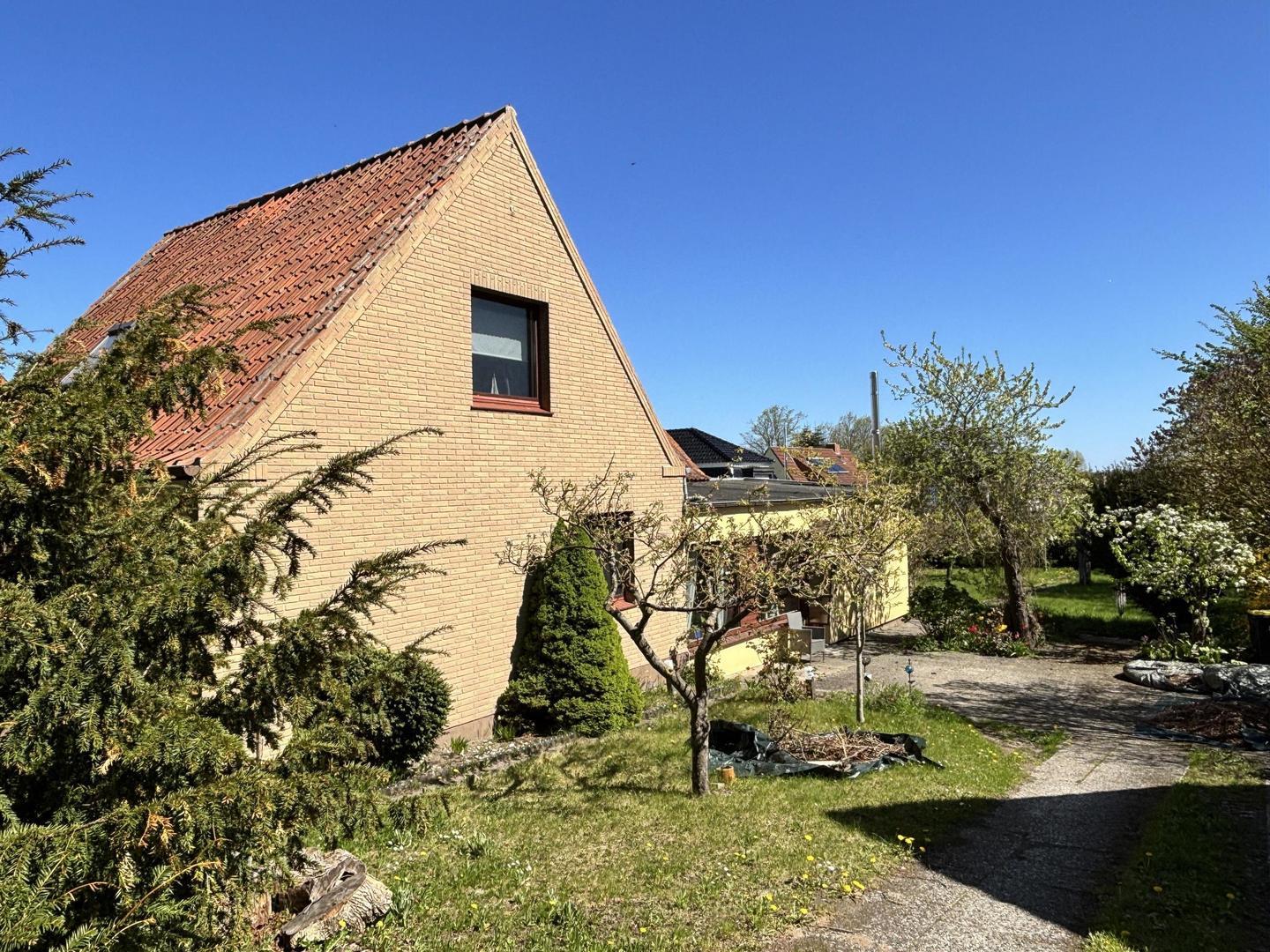 Ansicht Einfahrt West