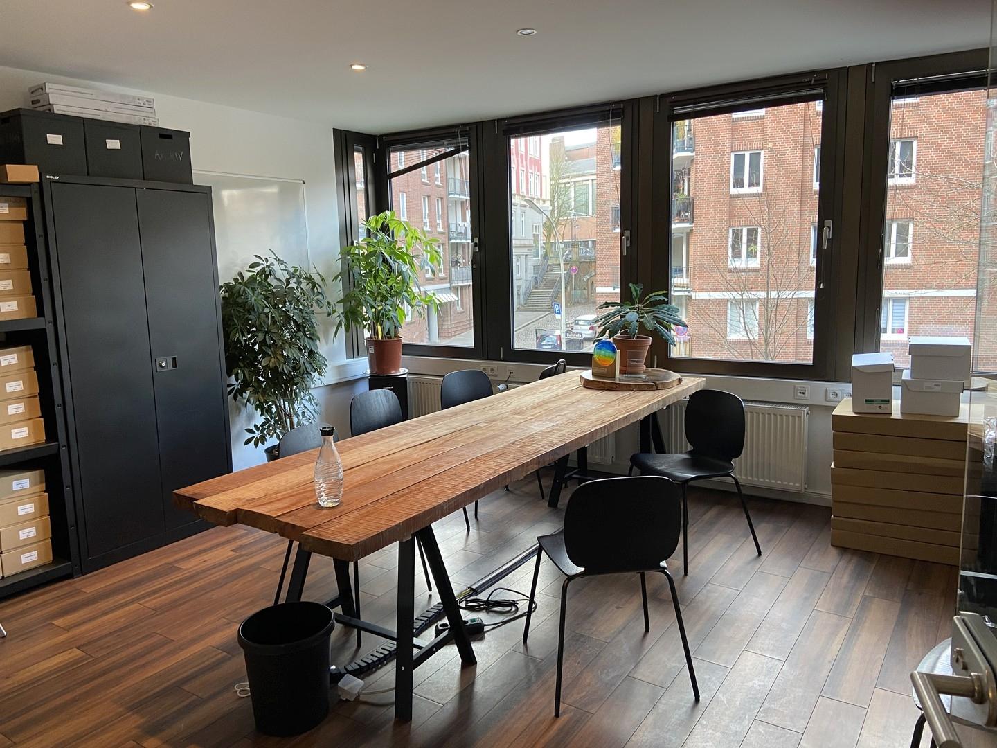 Büro 2