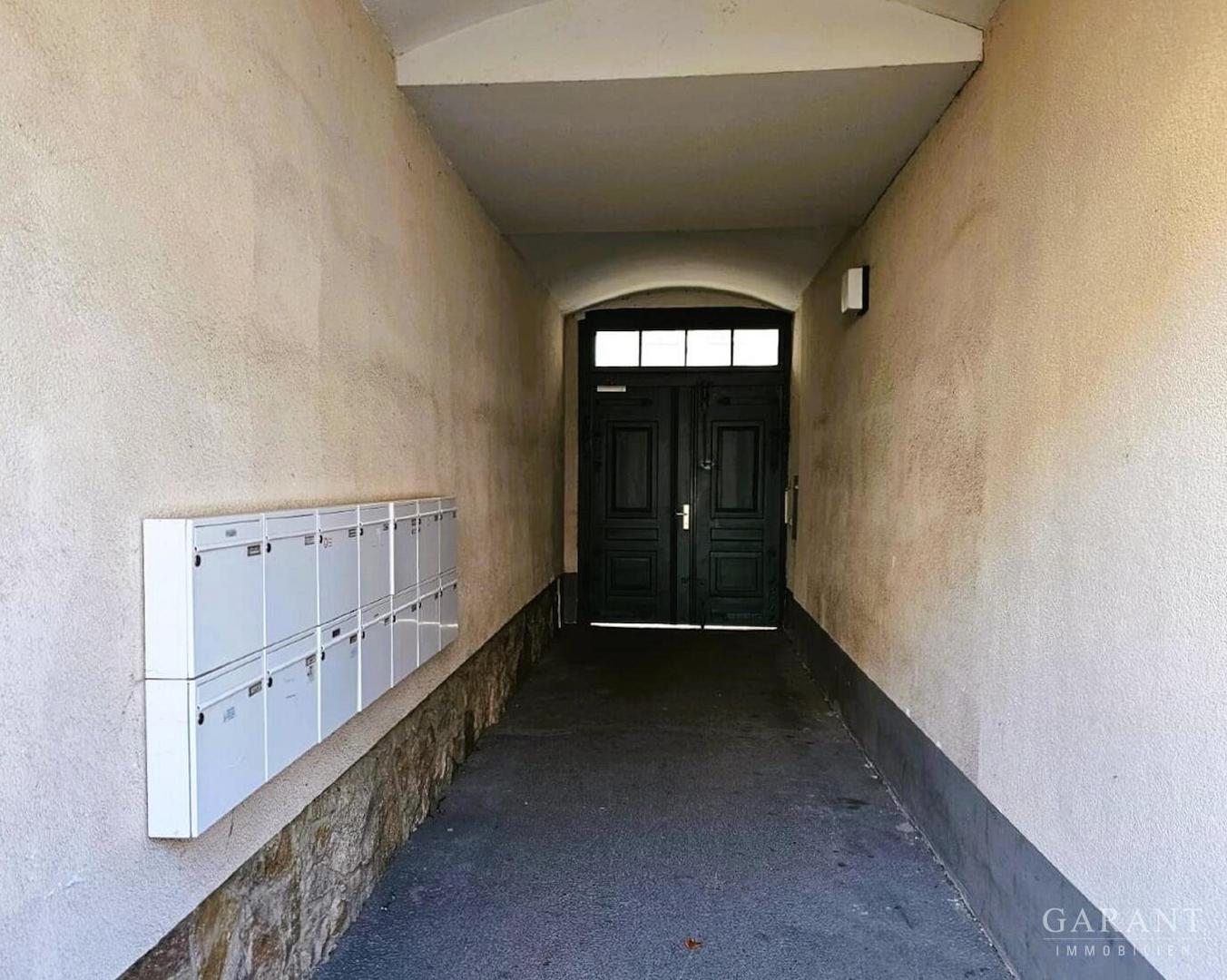 16 Hausdurchgang