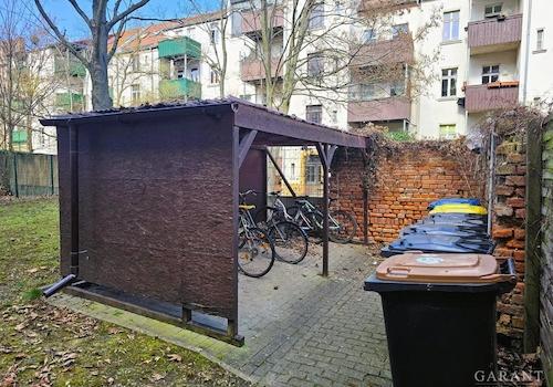 18 Fahrrad-Carport