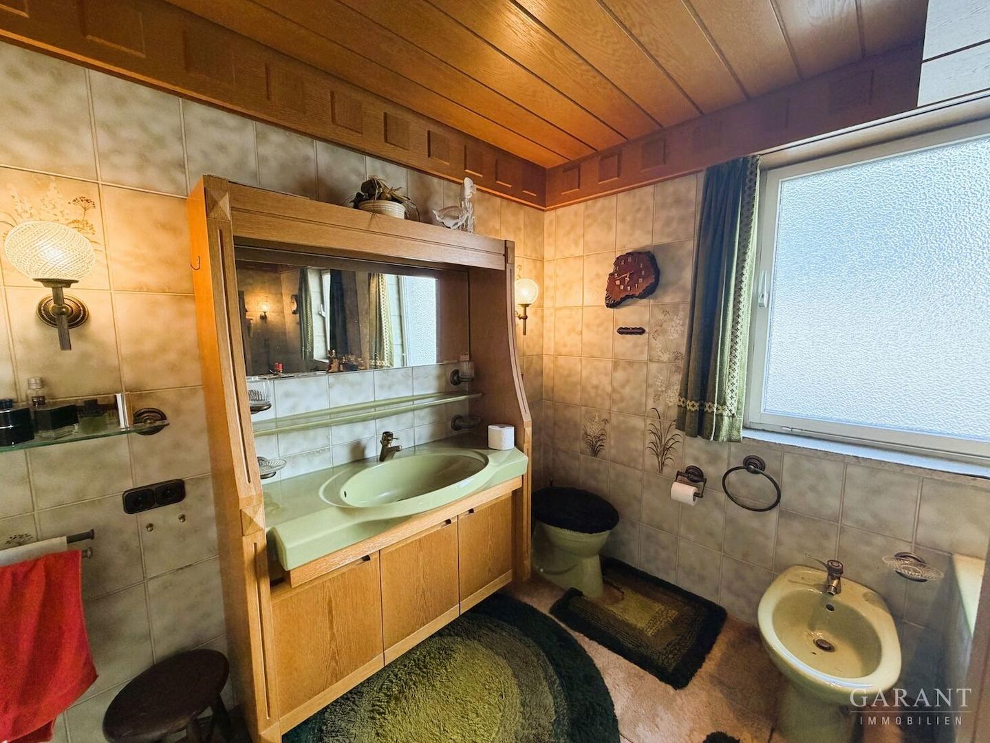 Badezimmer 1.OG
