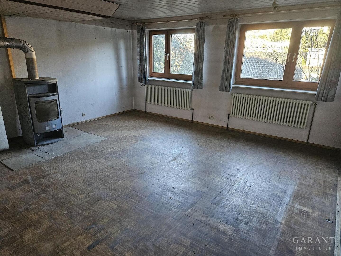 UG: Wohnzimmer