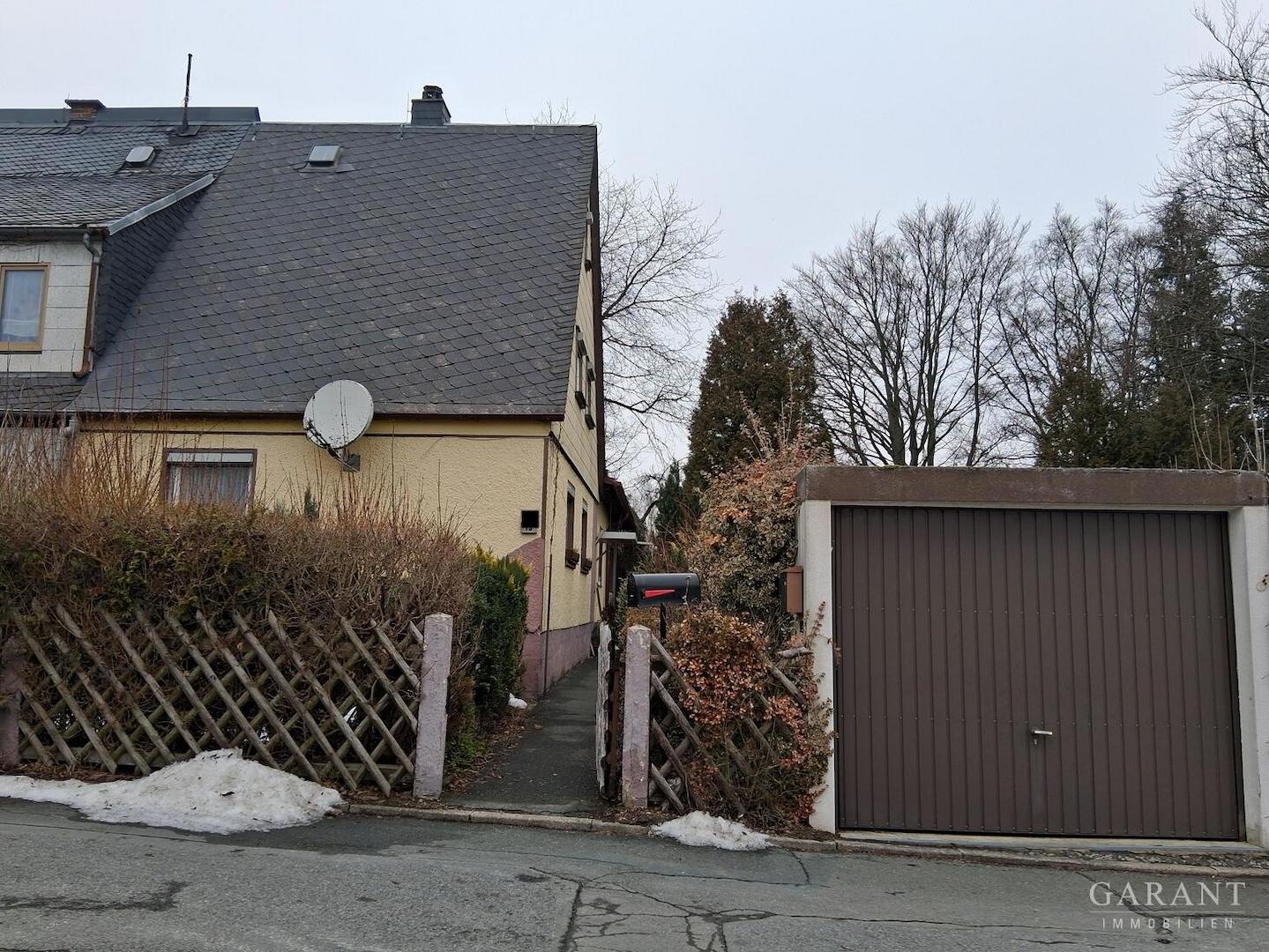 DHH mit Garage -