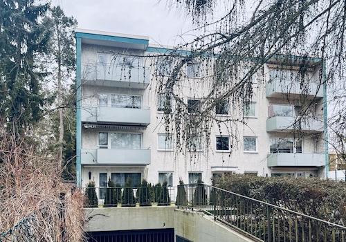 Ansicht Wohnung links Balkon 2. Stock