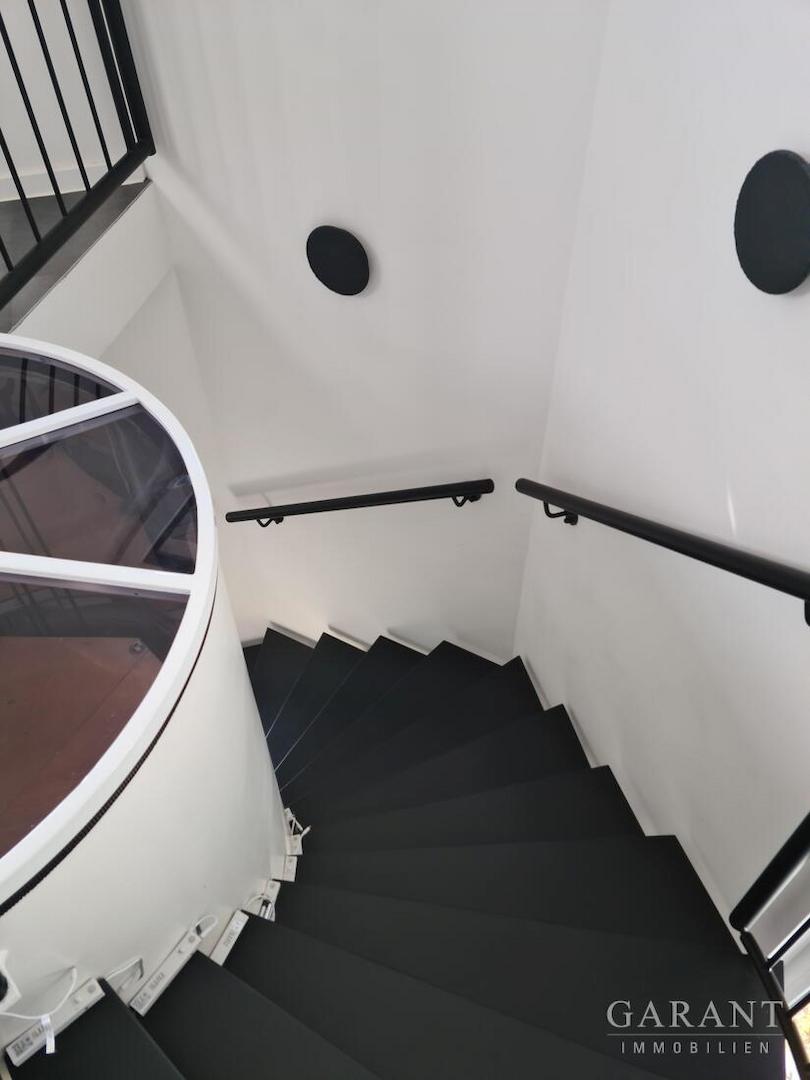Treppe zum OG