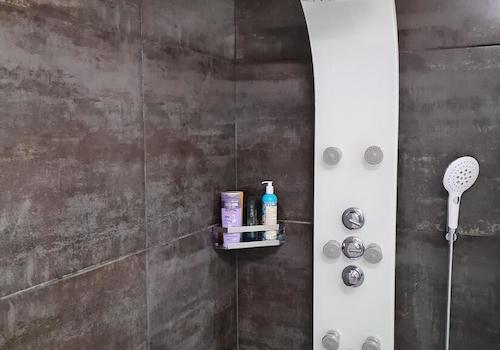 Dusche EG