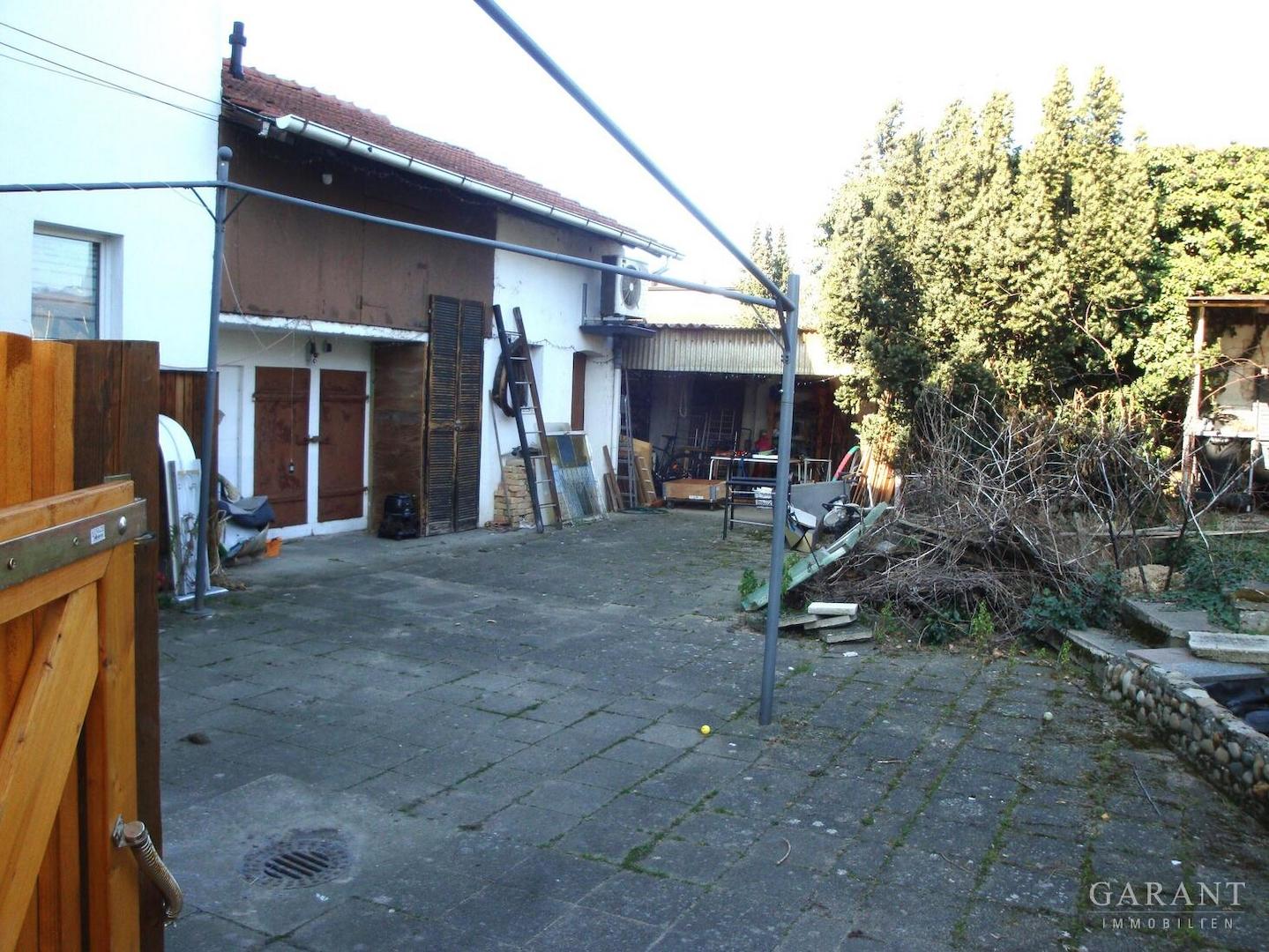 Hofbereich hinten