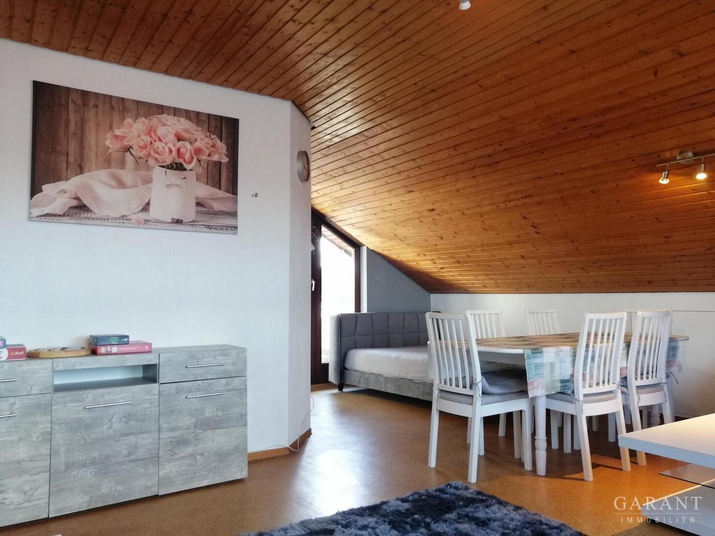 Wohnzimmer DG