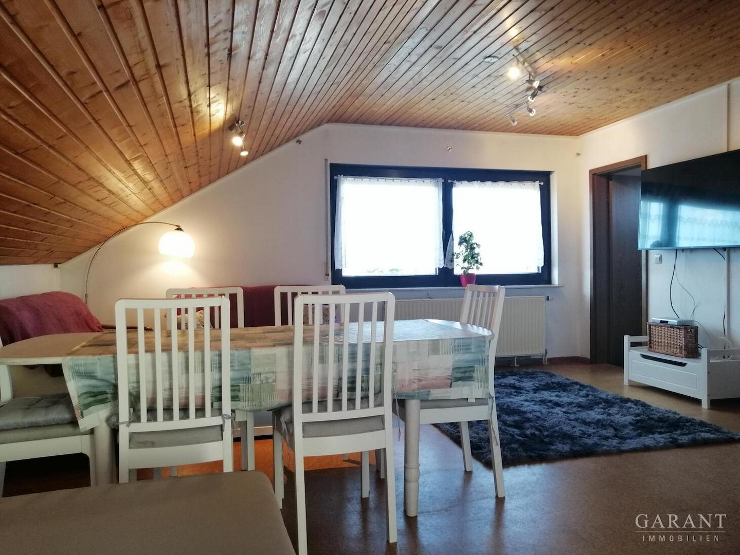 Wohnzimmer DG